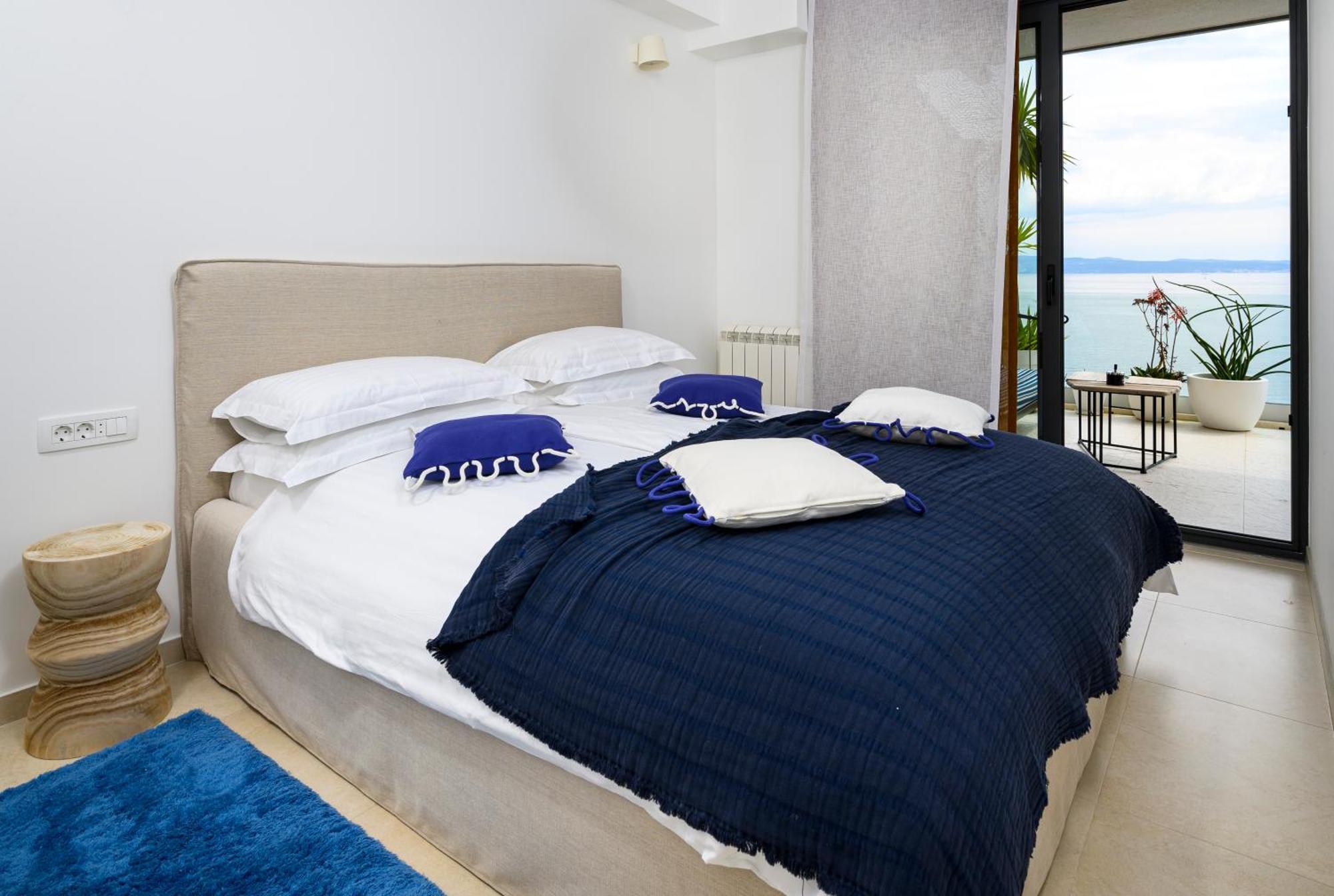 Gallery Luxury Suites & Rooms-Only Adults Split Exterior foto